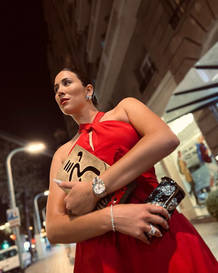 九游体育-穆古鲁扎在TL比赛中战术调整，逆转引发热议！的简单介绍